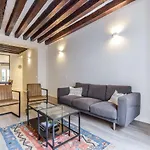 Apartment Next To Gran Via- Madrid Center Alquiler Temporal