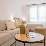 Luxury 4 People Studio In The Center By Sharingco