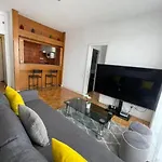 Encanto Y Comodidad Cerca Del Estadio Bernabeu