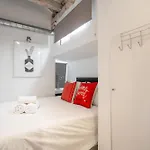 Attic 3Bedrms-2Baths In Heart Of Malasana