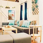 Lollipop Flats City Centre Suite