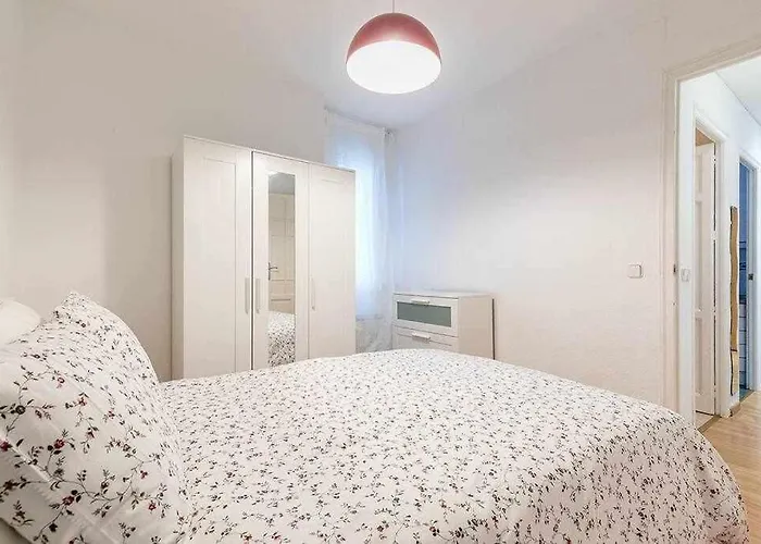 Agradable piso de dos habitaciones en Chamberí