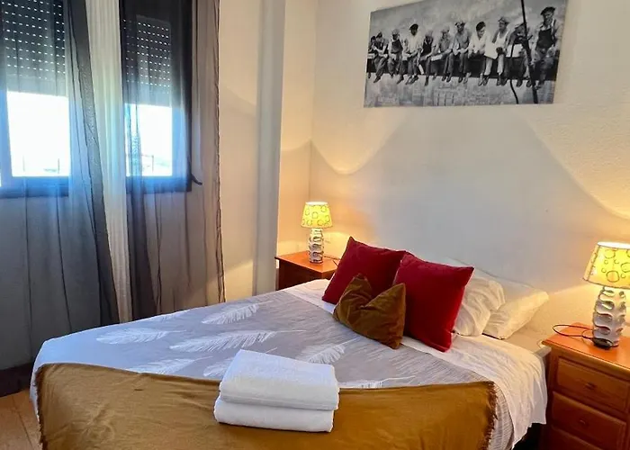 Apartments Madrid Suite Aeropuerto, Ifema