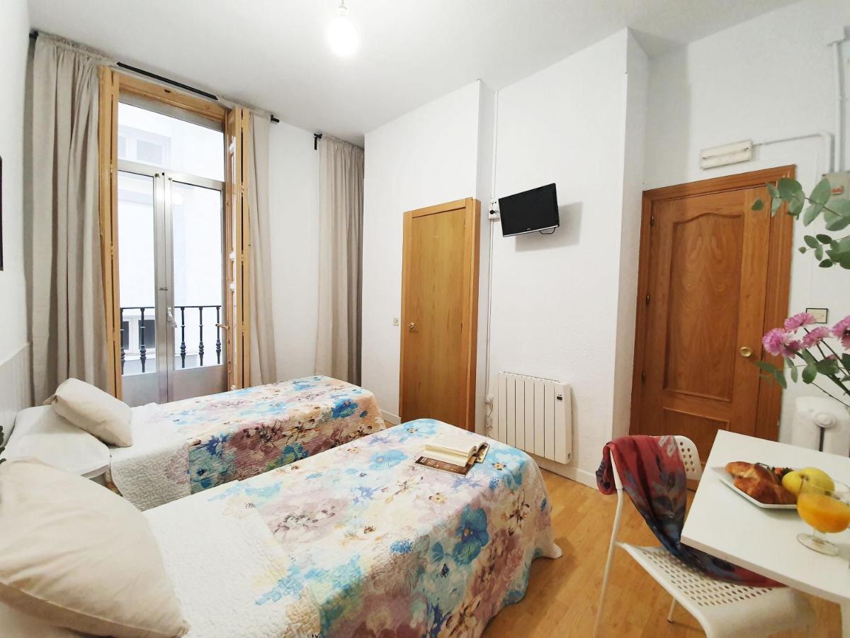 Alicante Guest house 2*