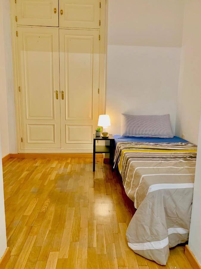 Quarto em Acomodações Particulares Tiffany Vip Sol *