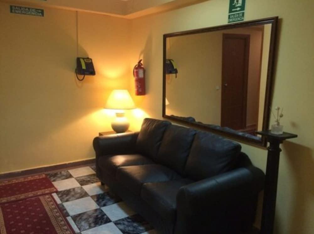 Aeropuerto Guest house 3*