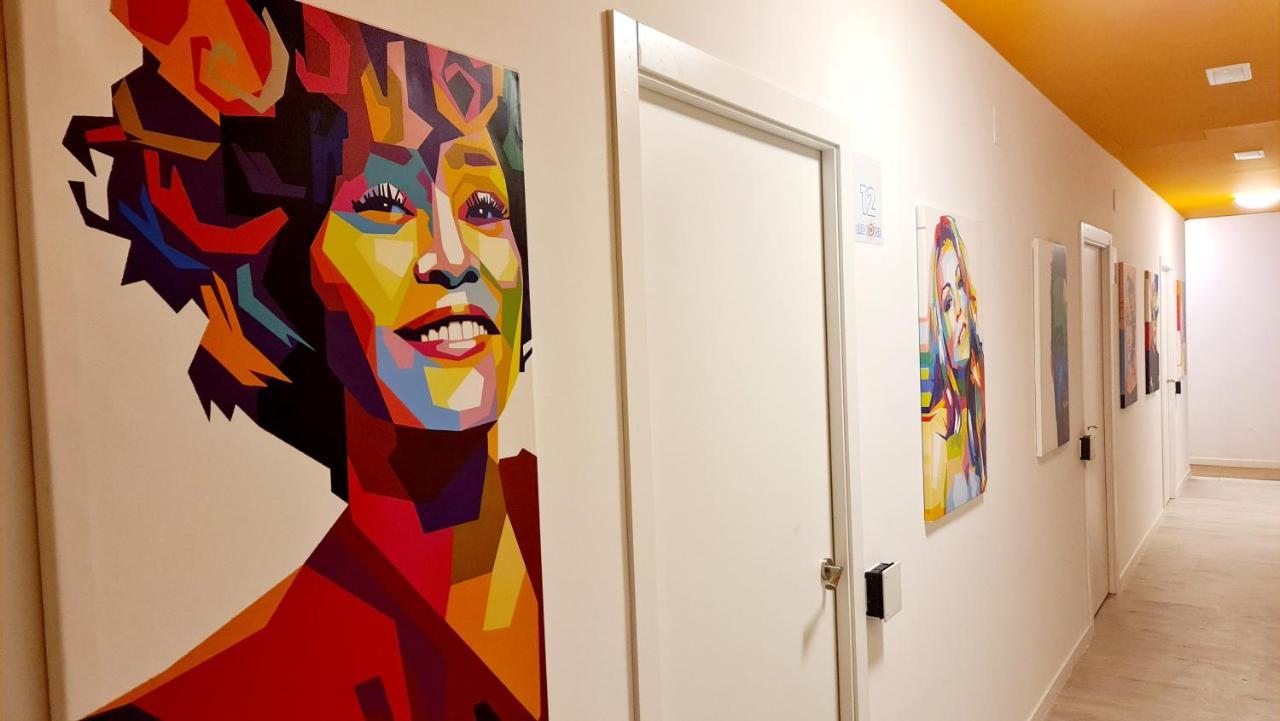 Albergue Arc House - Puerta Del Sol Only Adults Madri