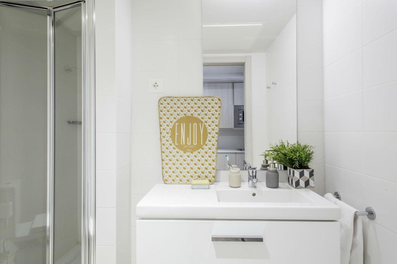 Residencia Universitaria Resa Claudio Coello Apartment Madrid