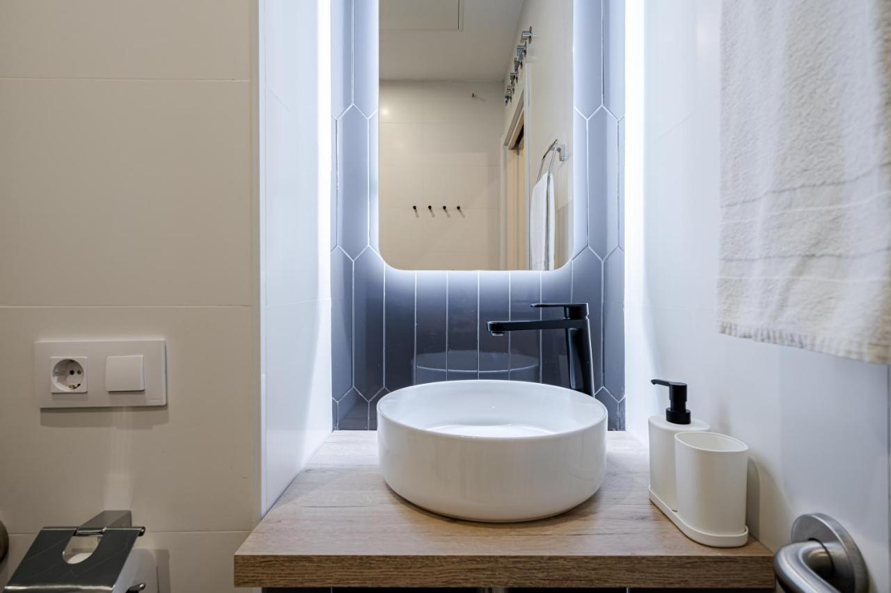 Color By Olala Homes Appartement