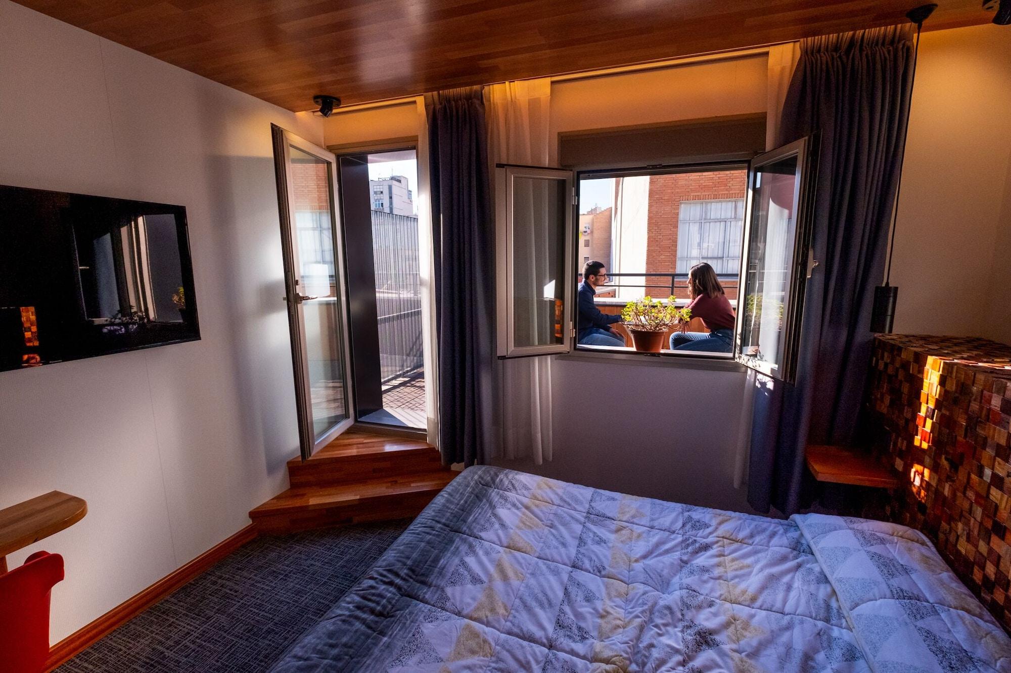 Hostel Far Bernabeu *