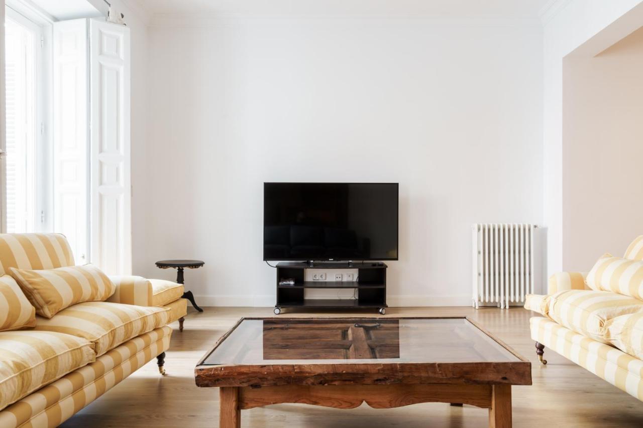 Homeabout Callao Ii 4br 3.5bt Apartamento Madri