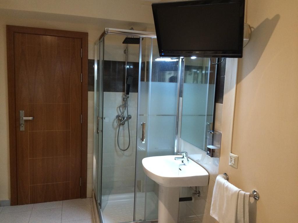 Guest house Aeropuerto 3*