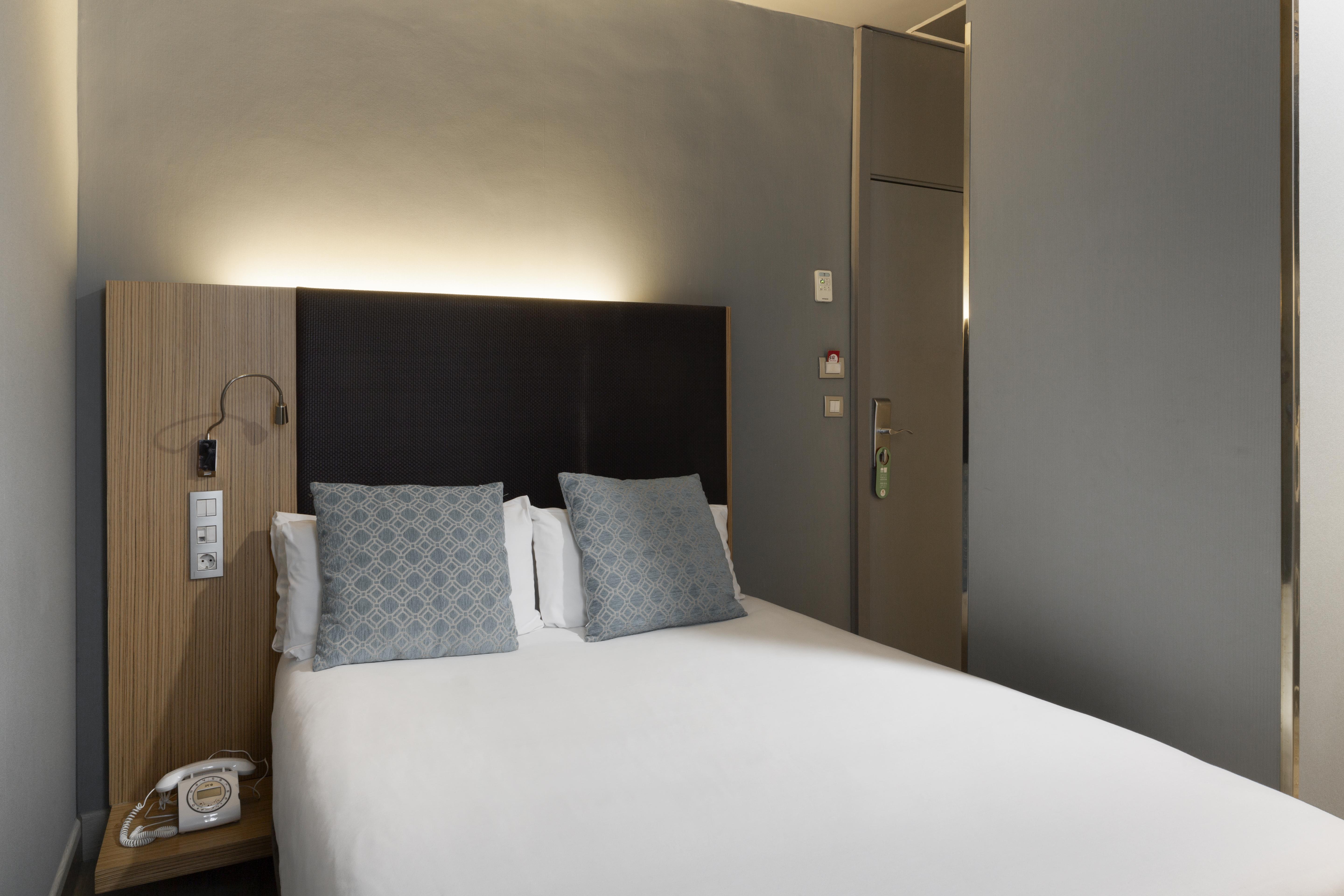 Petit Palace Alcalá Hotel 4*