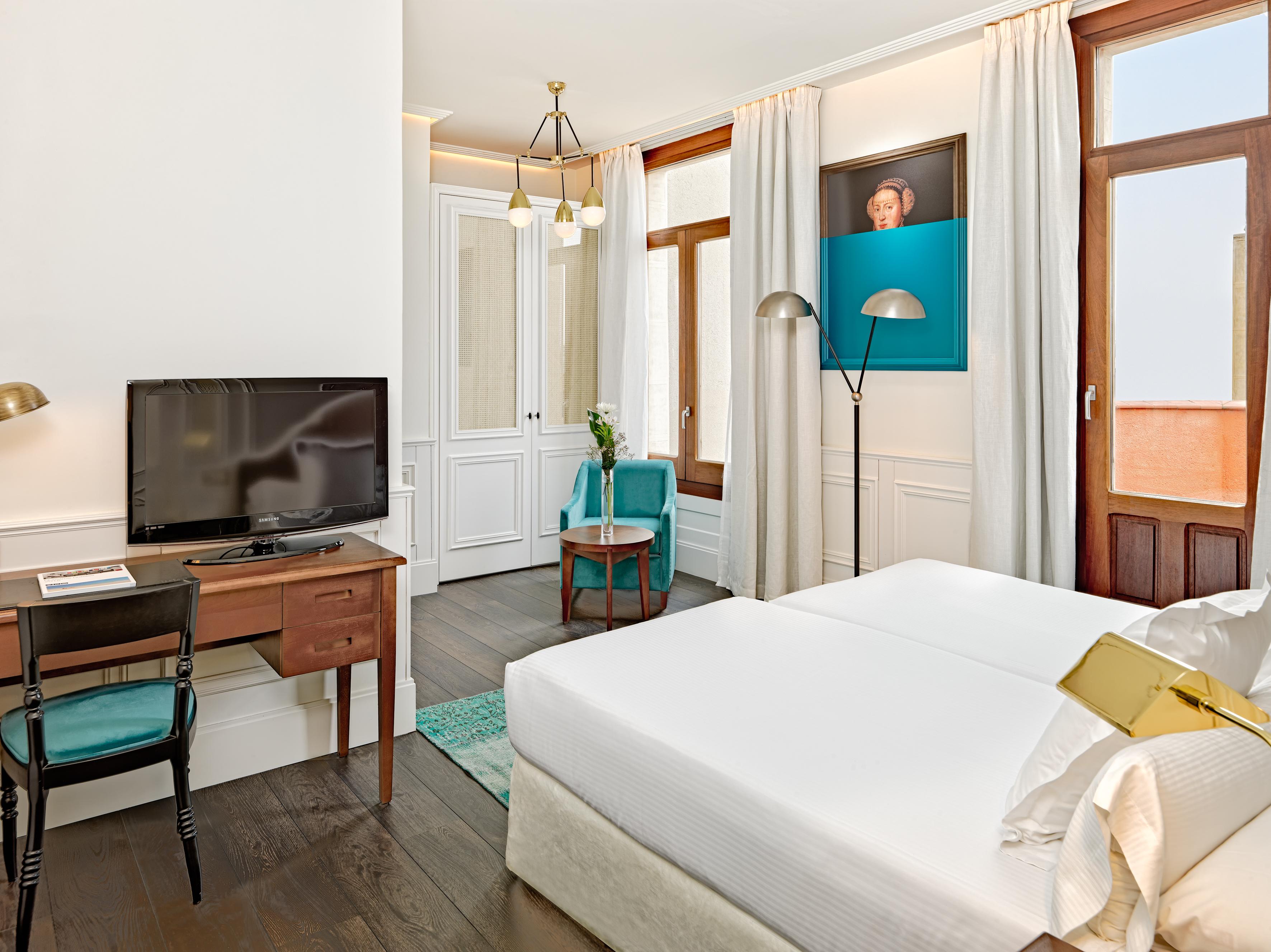 Boutique H10 De La Reina Hotel Madri