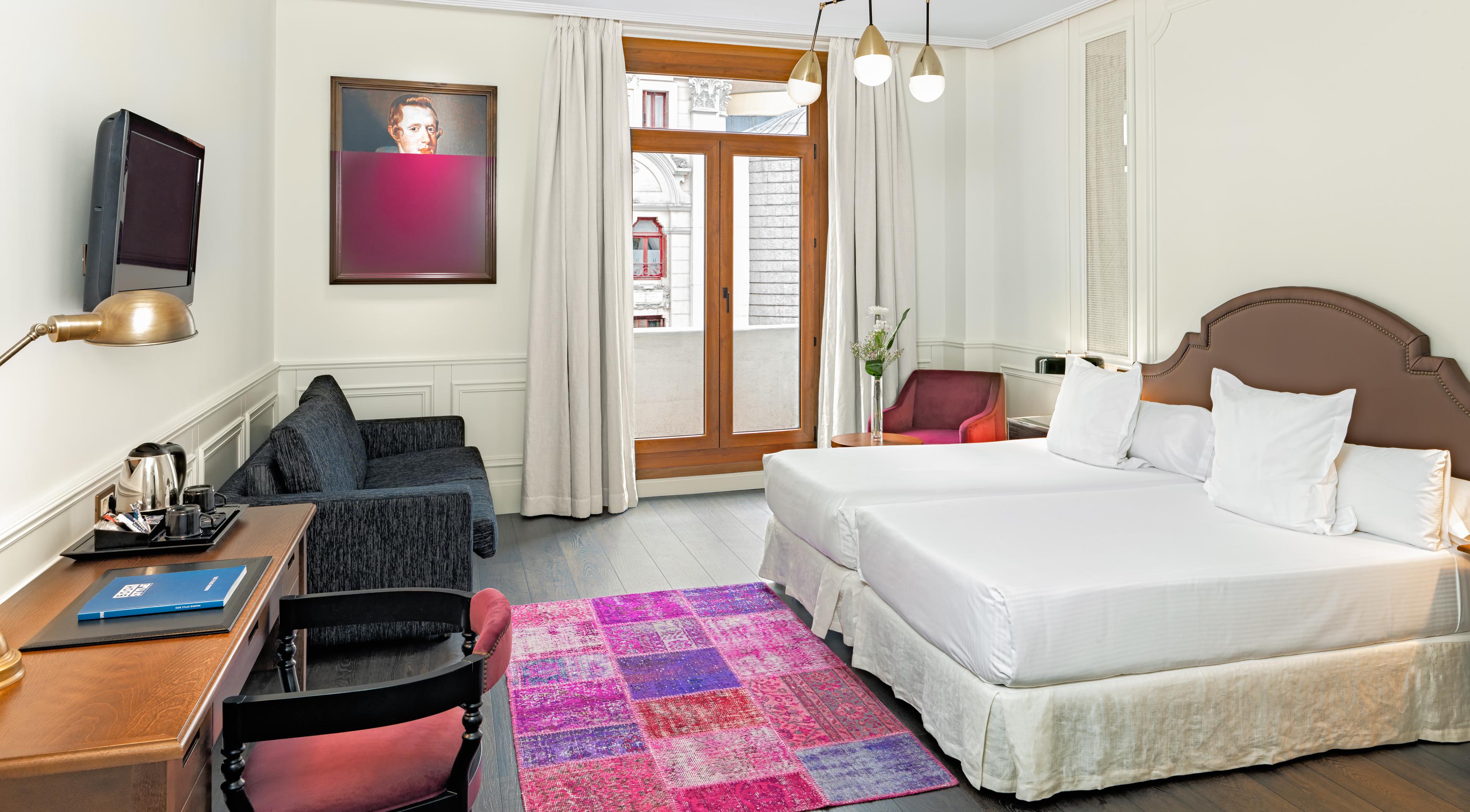 Hotel Boutique H10 De La Reina Madri