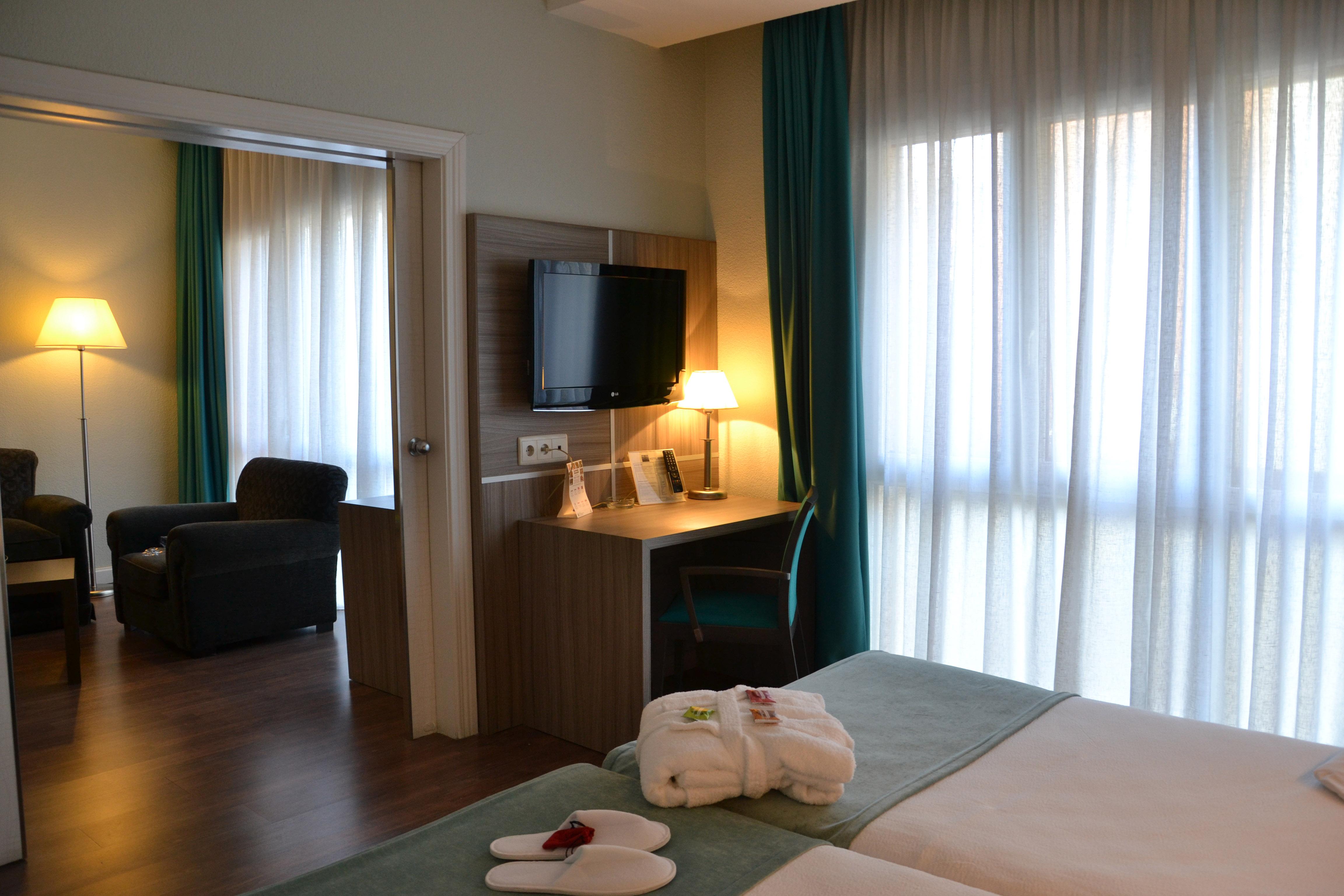 Hotel Serrano 4*