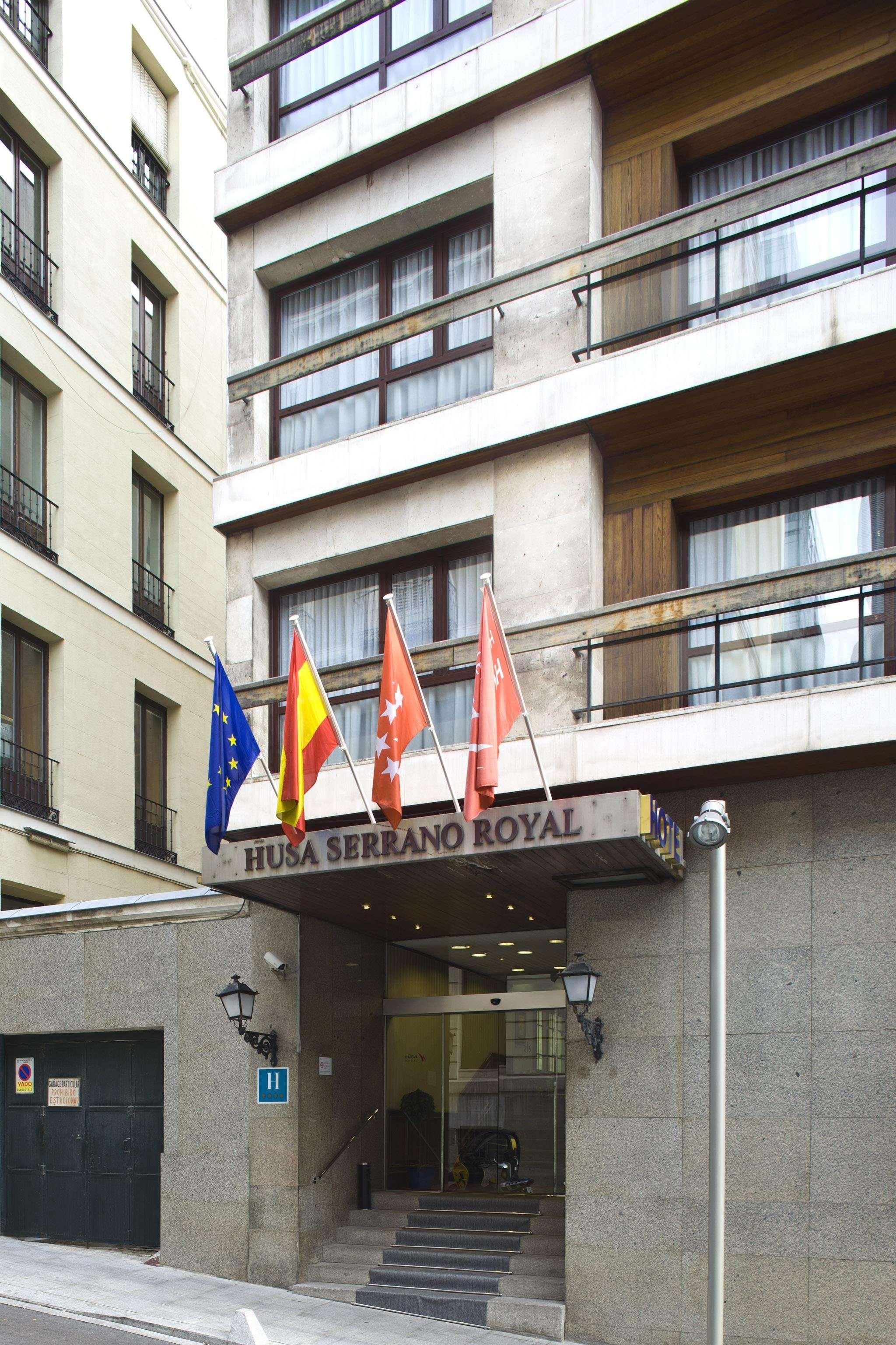 Serrano 4*