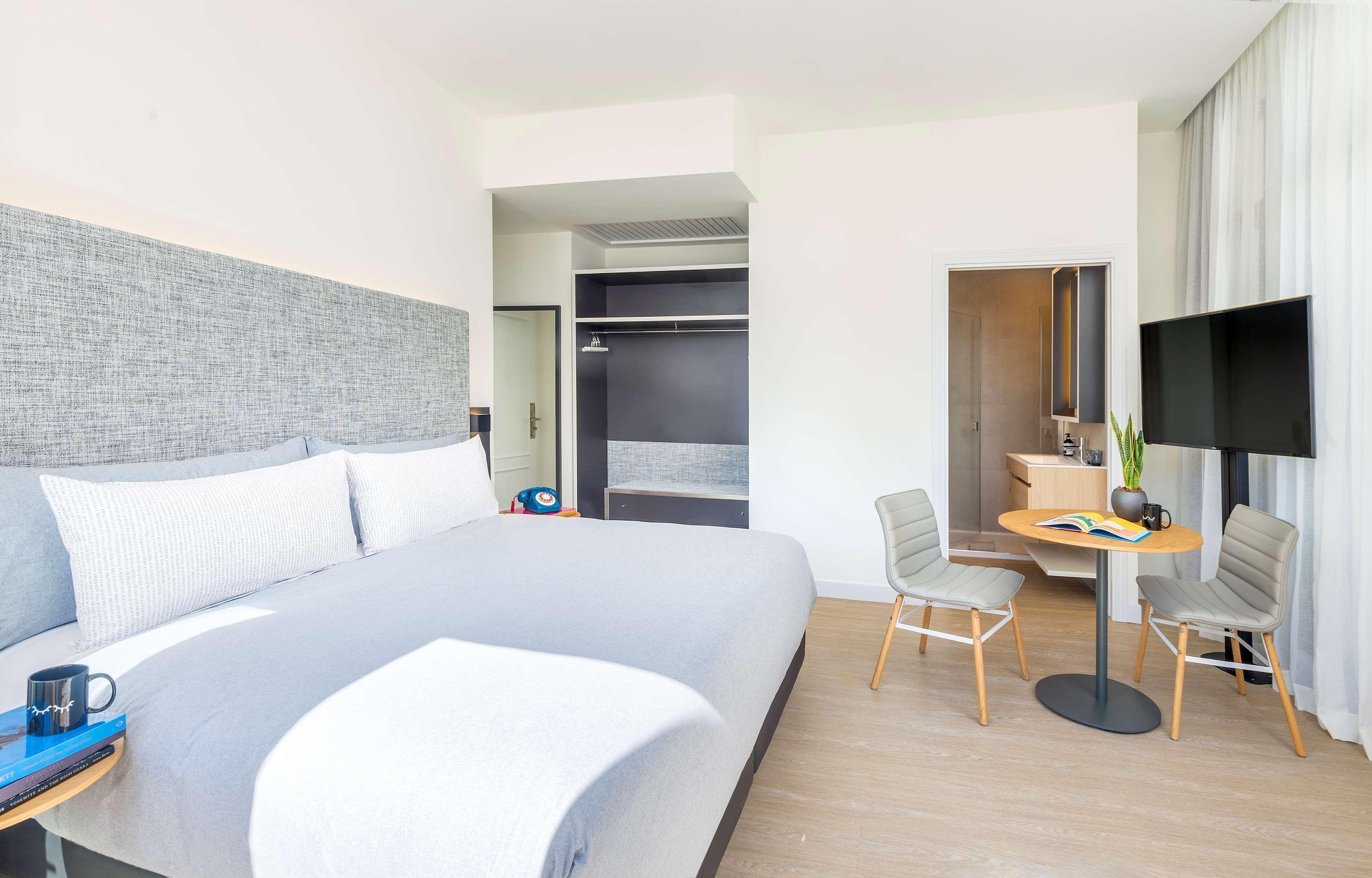 Innside By Melia Gran Via Hotel 4*