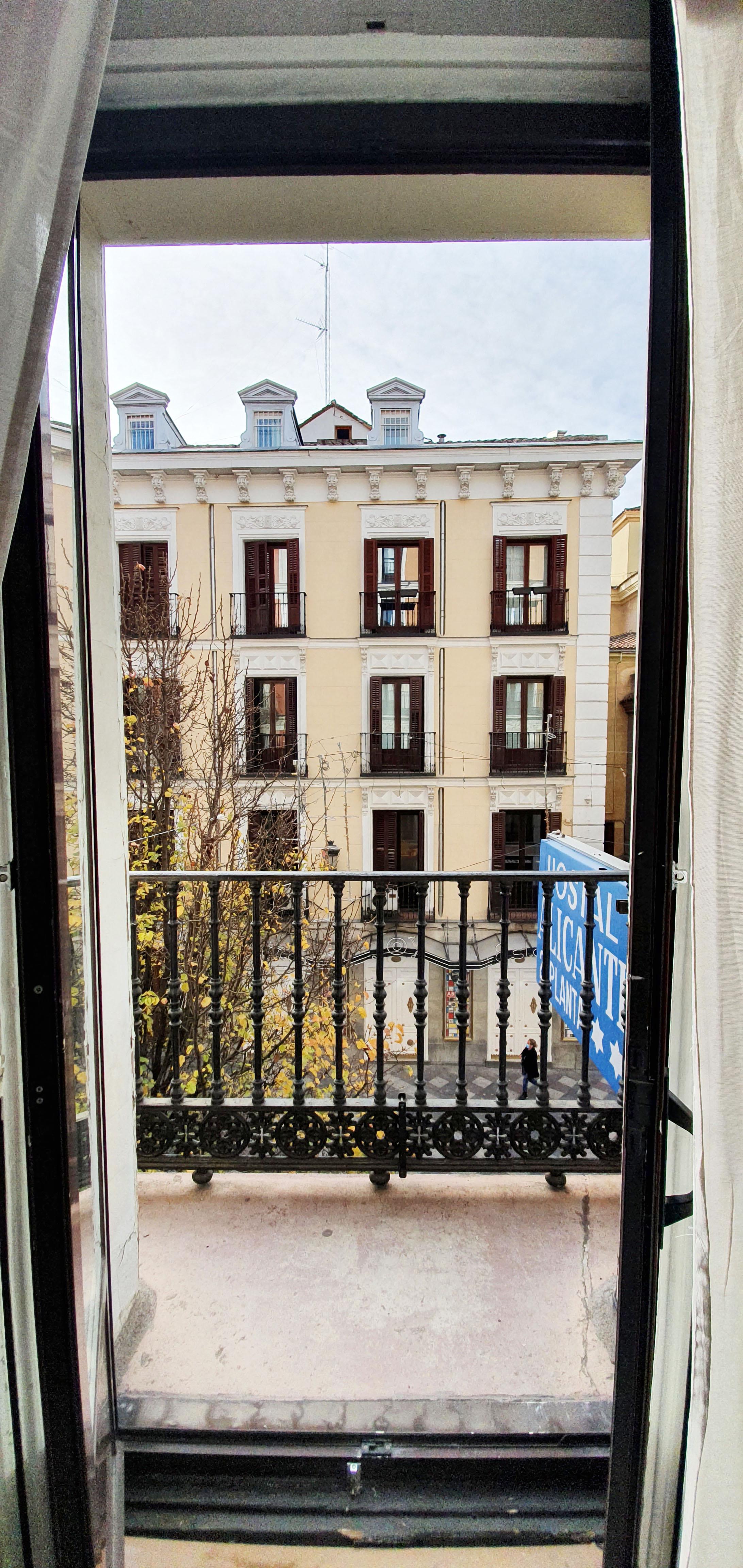 Alicante Guest house 2*