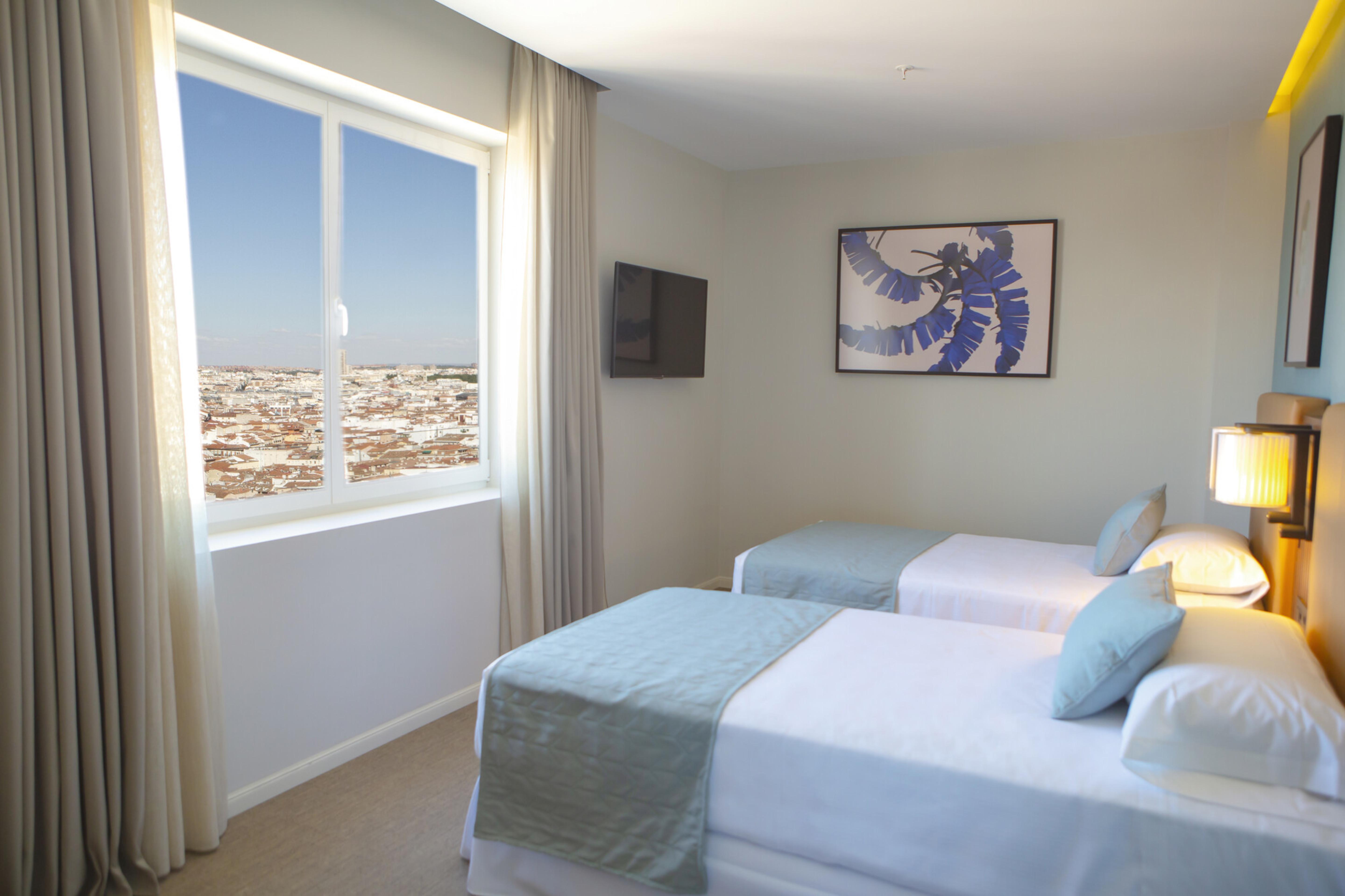Riu Plaza Espana Hotel 4*