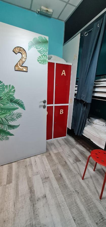 Gran Via Hostel *