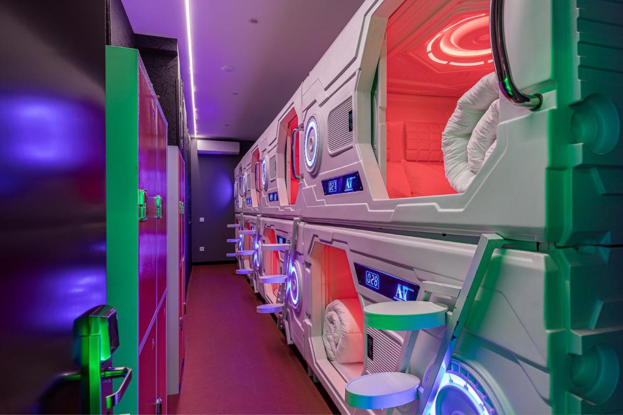 Kapselhotel Art Seven Capsules 2*