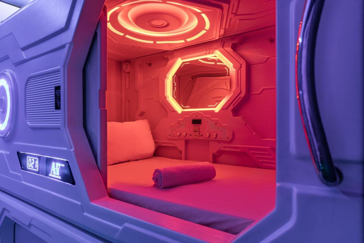 Art Seven Capsules Kapselhotel 2*