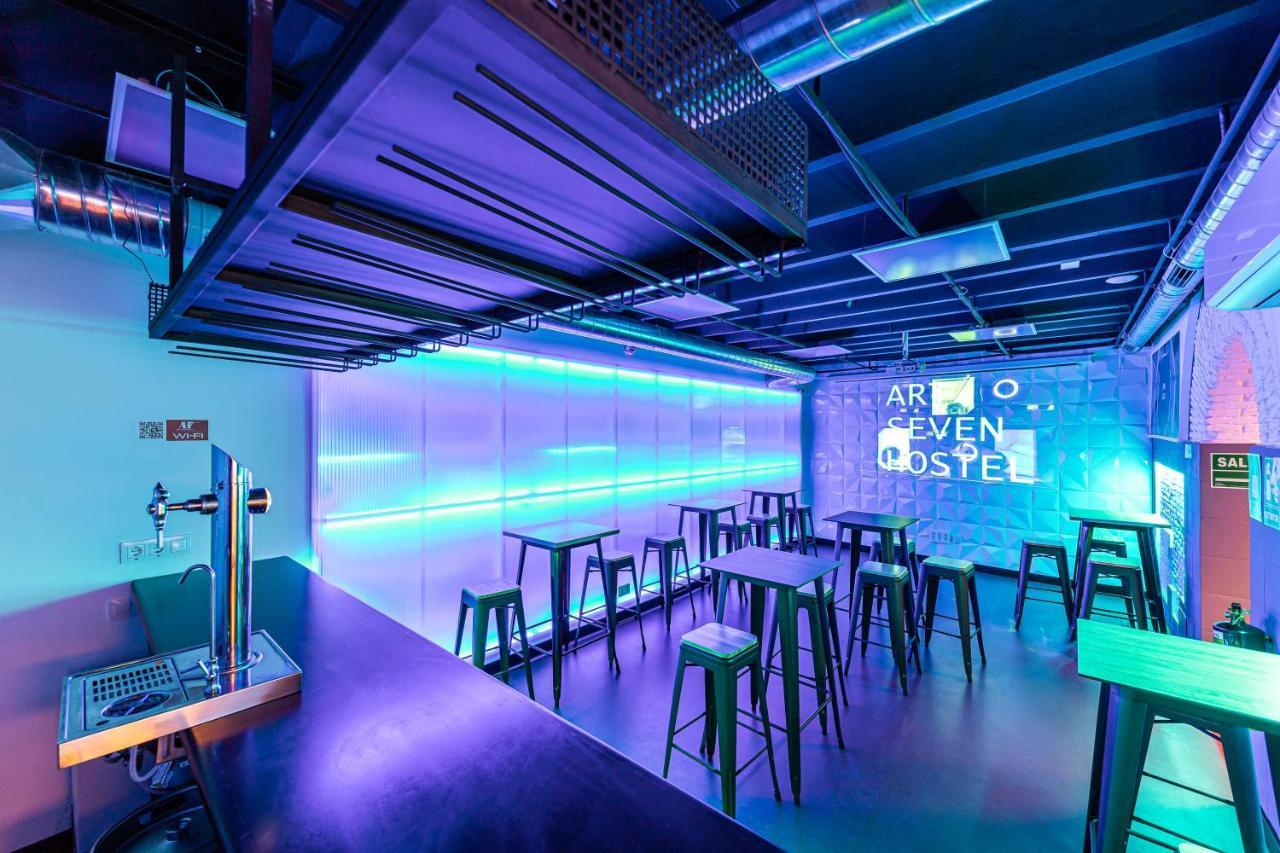 Kapselhotel Art Seven Capsules Madrid