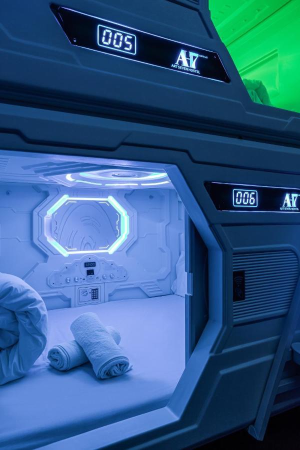 Art Seven Capsules Kapselhotel 2*