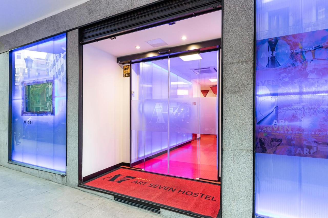 Art Seven Capsules Madrid