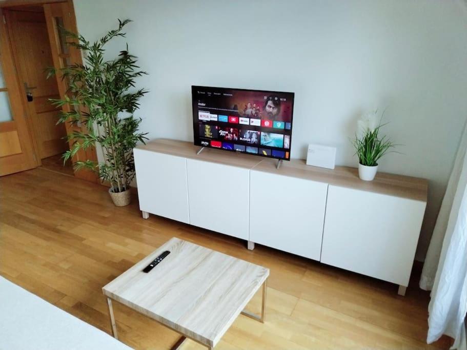 Amplio, Luminoso Y Confortable Cc Appartement Madrid