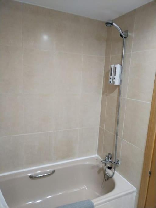 Amplio, Luminoso Y Confortable Cc Appartement *