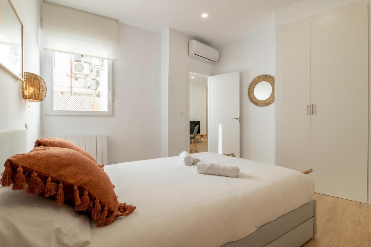 2 Bedrooms 2 Bathrooms Furnished - Retiro - Refurbished - Mintystay Apartment *