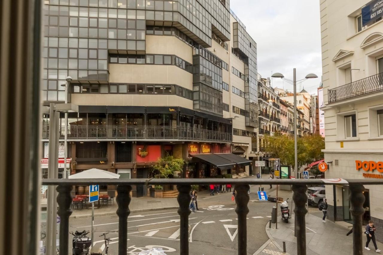 Santo - Coworking - Coliving - Albergue Madri