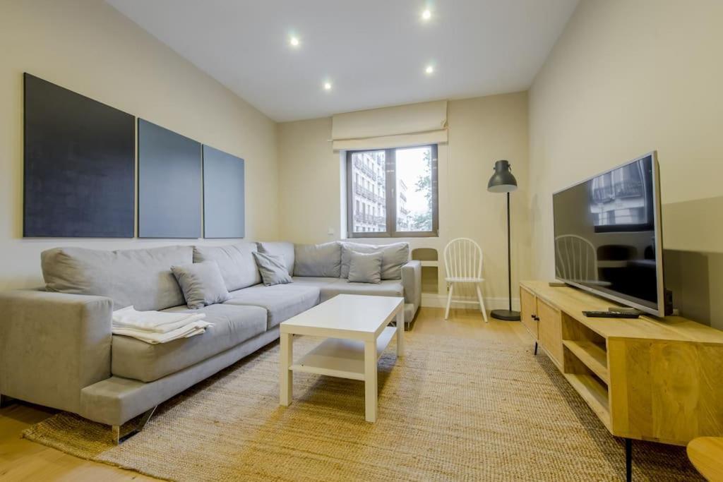 Exclusivo Piso De 4 Hab Con Vistas A La Latina Appartamento