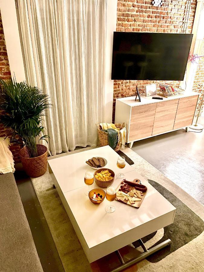 Calle Amparo100 Red Brick Loft For 8 Lavapies Madrid