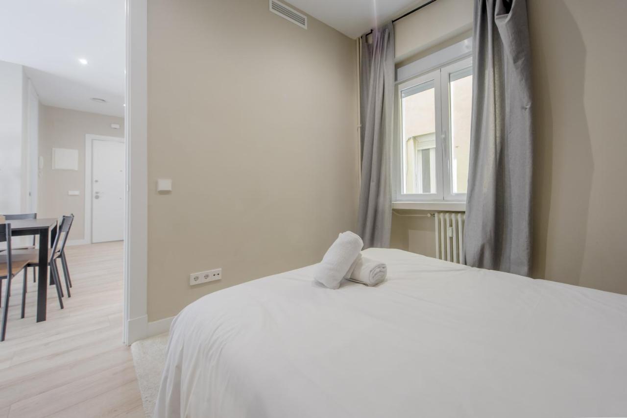Downtown Apt 7pax La Latina-centro De Madrid! Apartment Madrid