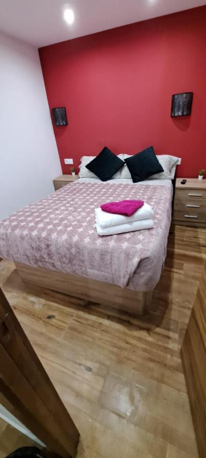 Apartment Por Infantas Madrid