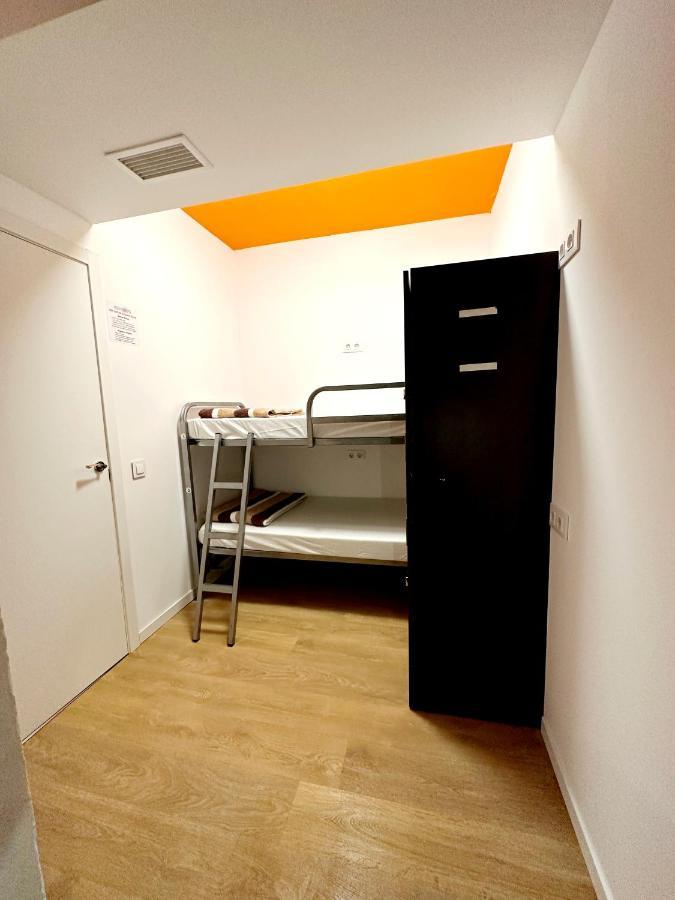 Albergue Arc House - Puerta Del Sol Only Adults *