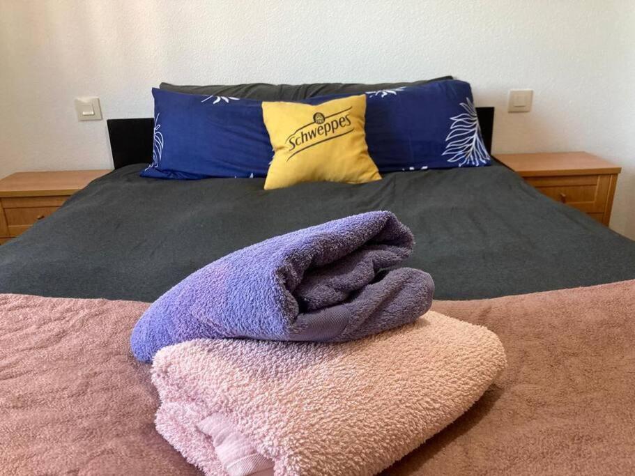 Silencioso, Luminoso Y Familiar Apartamento Madri