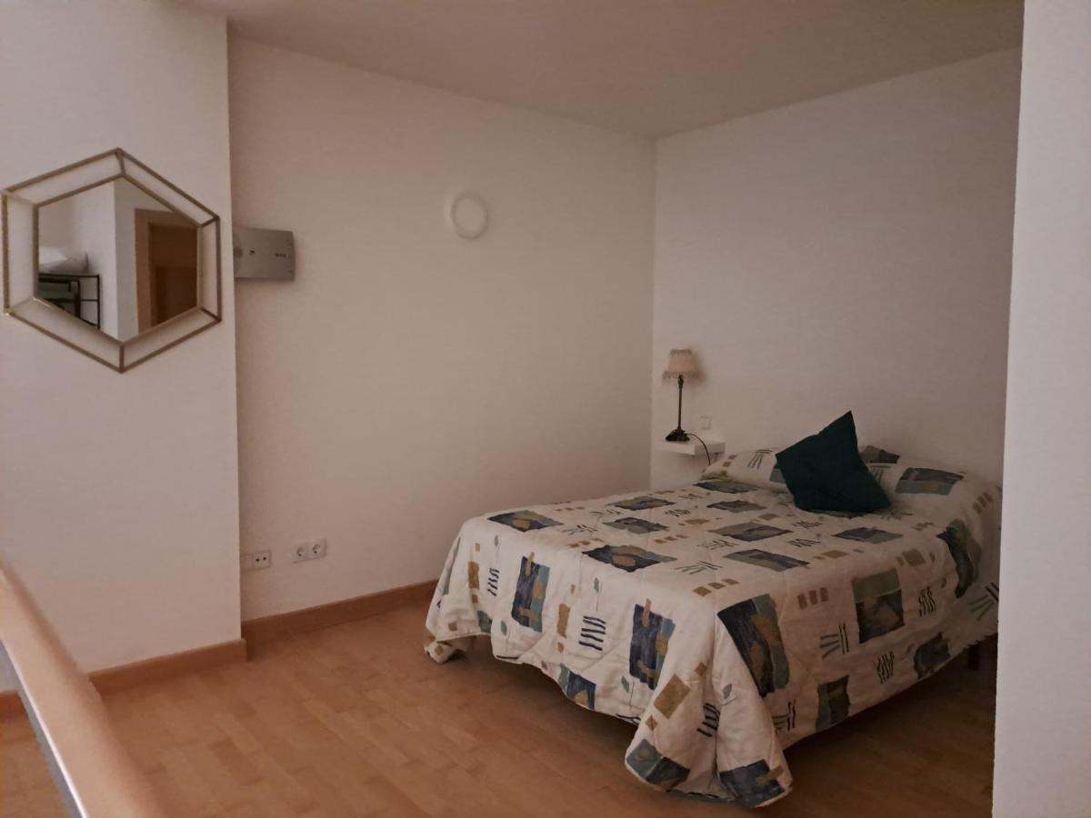 Acogedor Loftcon Garaje A 10min Del Aeropuerto E Ifema Apartamento Madrid