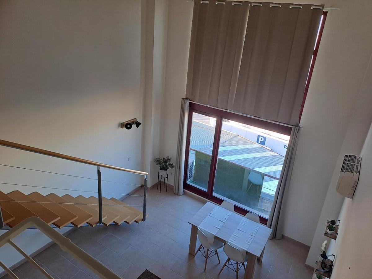Apartamento Acogedor Loftcon Garaje A 10min Del Aeropuerto E Ifema Madrid