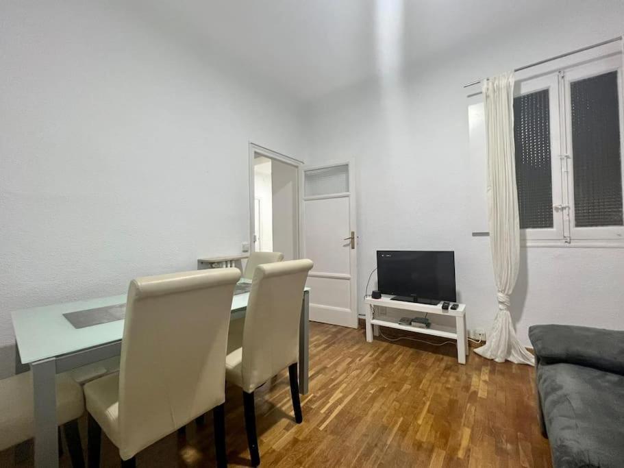 Excelente Piso Cerca Del Retiro! Appartamento