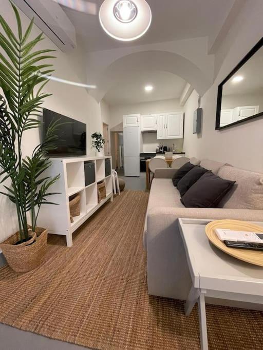 New Piso Centrico 7pax A 2 Min Andando De Gran Via Apartment Madrid