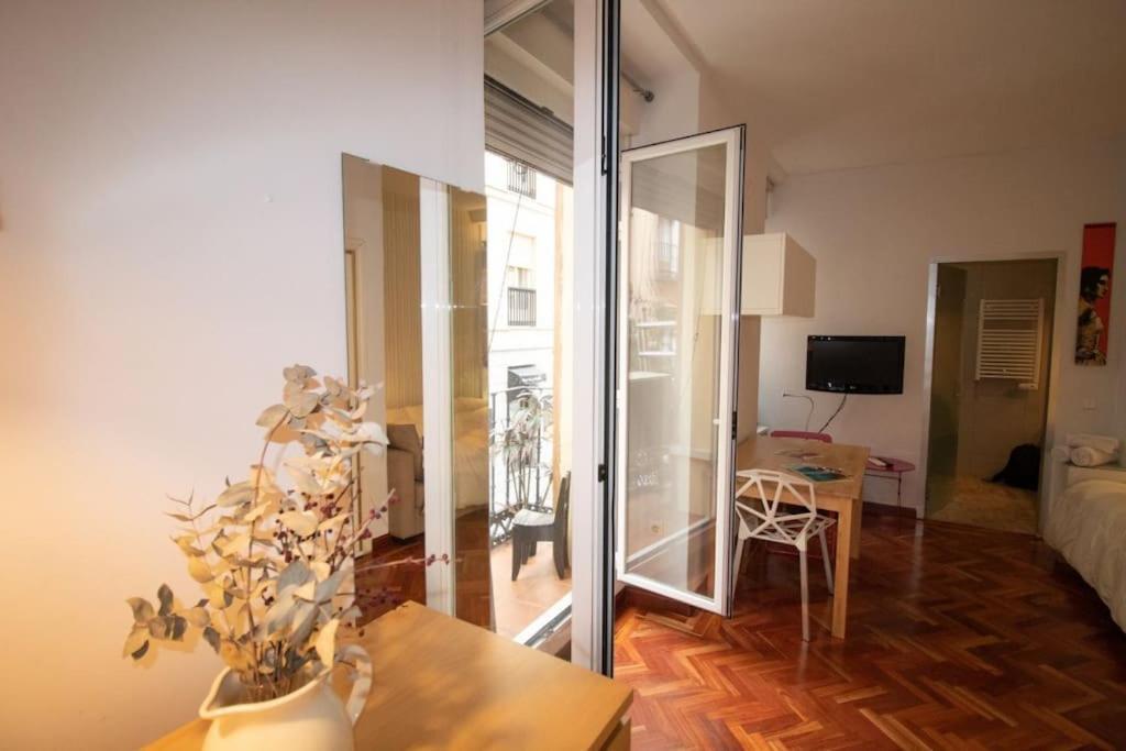 Appartement Exclusivo Y Acogedor Con Balcon En Chueca, Con Aire Acondicionado Y Calefaccion