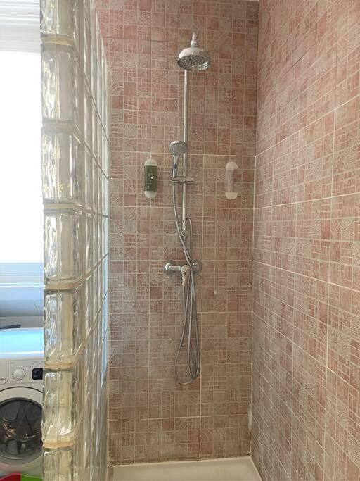 Exclusivo Y Acogedor Con Balcon En Chueca, Con Aire Acondicionado Y Calefaccion Appartement *