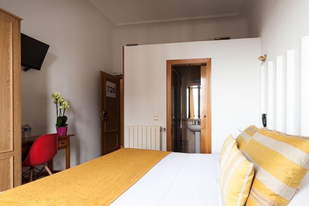 Josefina-gran Via Hostel Madrid