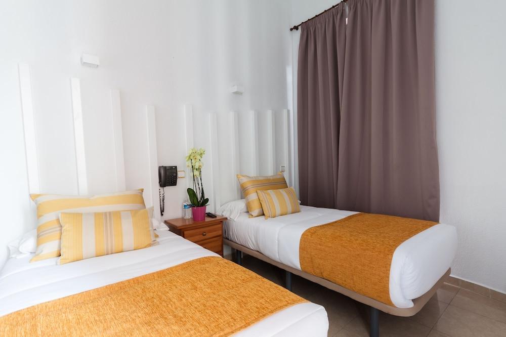 Josefina-gran Via Hostel Madrid