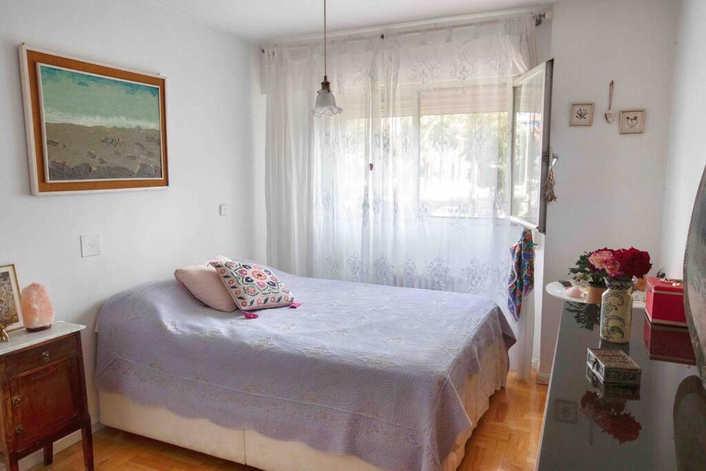 Piso Centrico, Bonito, Acogedor Rodeado De Y Buena Vibra * Madrid