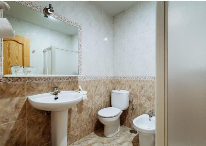 Con Balcon Y Bano Exclusivo Solo Ti Madri